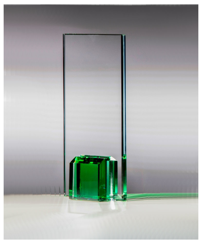Glaspokale mit Gravur, Glastrophäen, Glasawards, 3D Foto Glasgravur, Pokale:  Glaspokale Turmalin