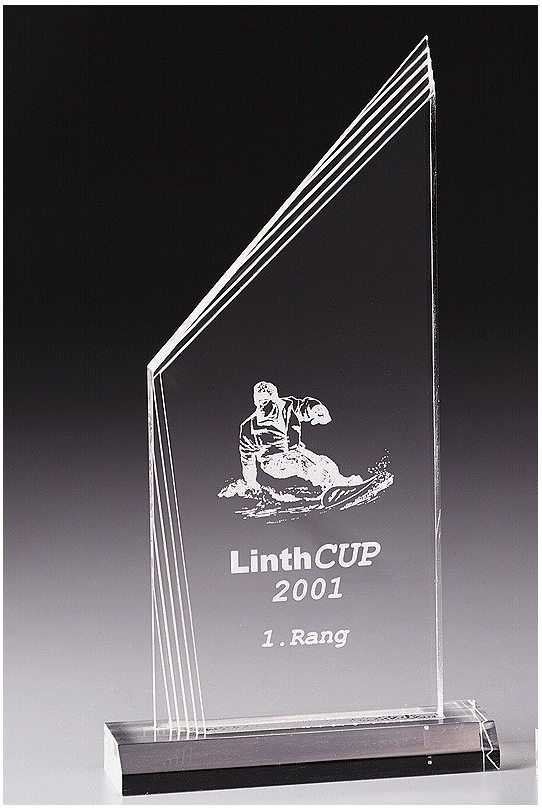 Acrylglaspokal Millenium