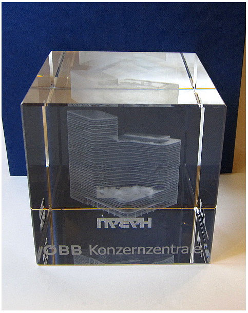 Glaspokale mit Gravur, Glastrophäen, Glasawards, 3D Foto Glasgravur, Pokale:  Beispiel 10-3D