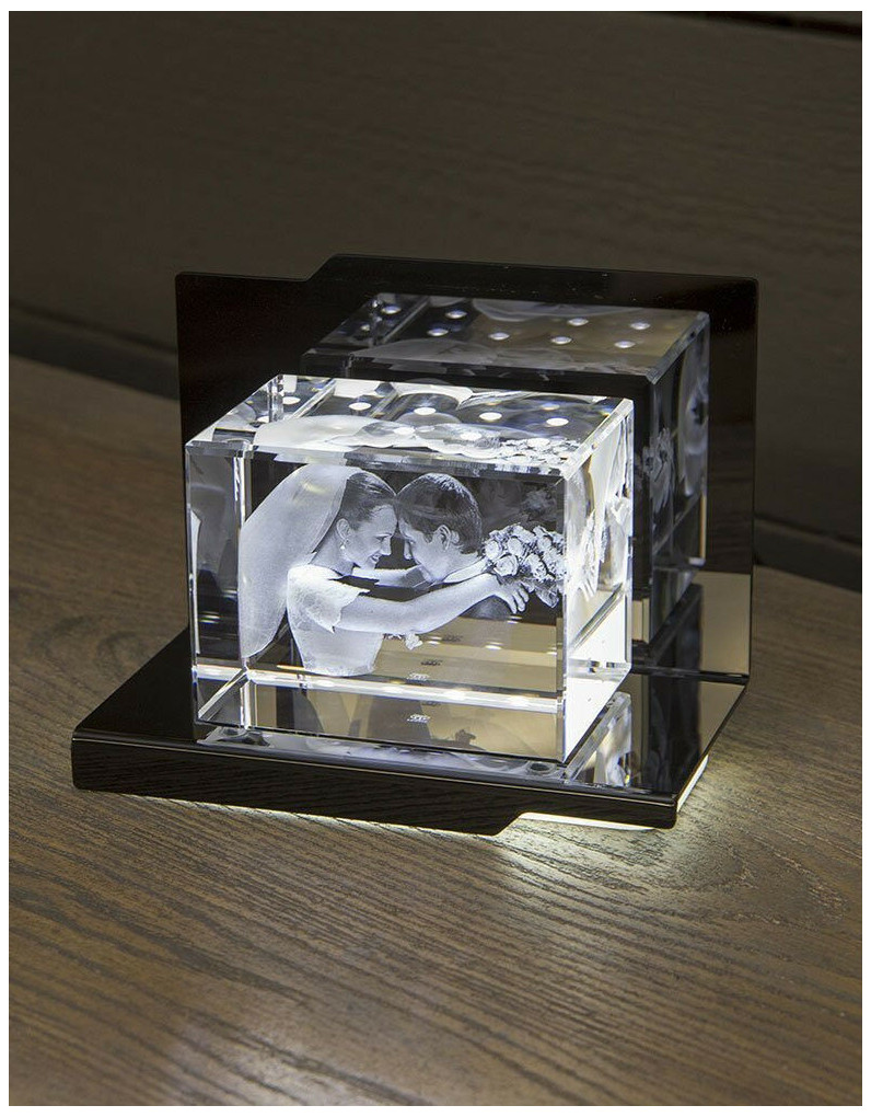 Glaspokale mit Gravur, Glastrophäen, Glasawards, 3D Foto Glasgravur, Pokale:  3D Beleuchtung Light 3