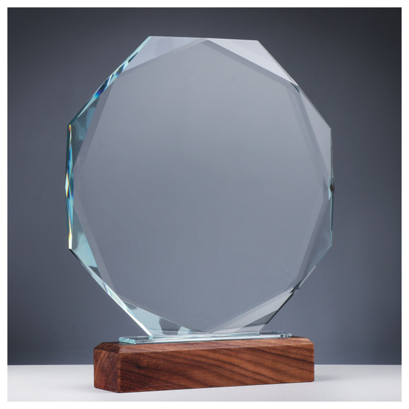 Glaspokale mit Gravur, Glastrophäen, Glasawards, 3D Foto Glasgravur, Pokale:  Holz-Glas-Award Wachtwald